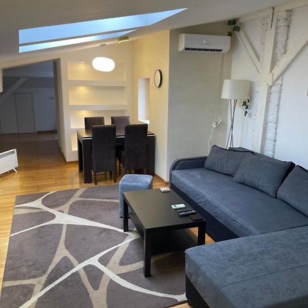 Double Bedroom Apartment In Beograd Bagian luar foto